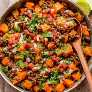 Delicious Southwest ground beef and sweet potato skillet meal served as a flavorful and healthy dinner option.